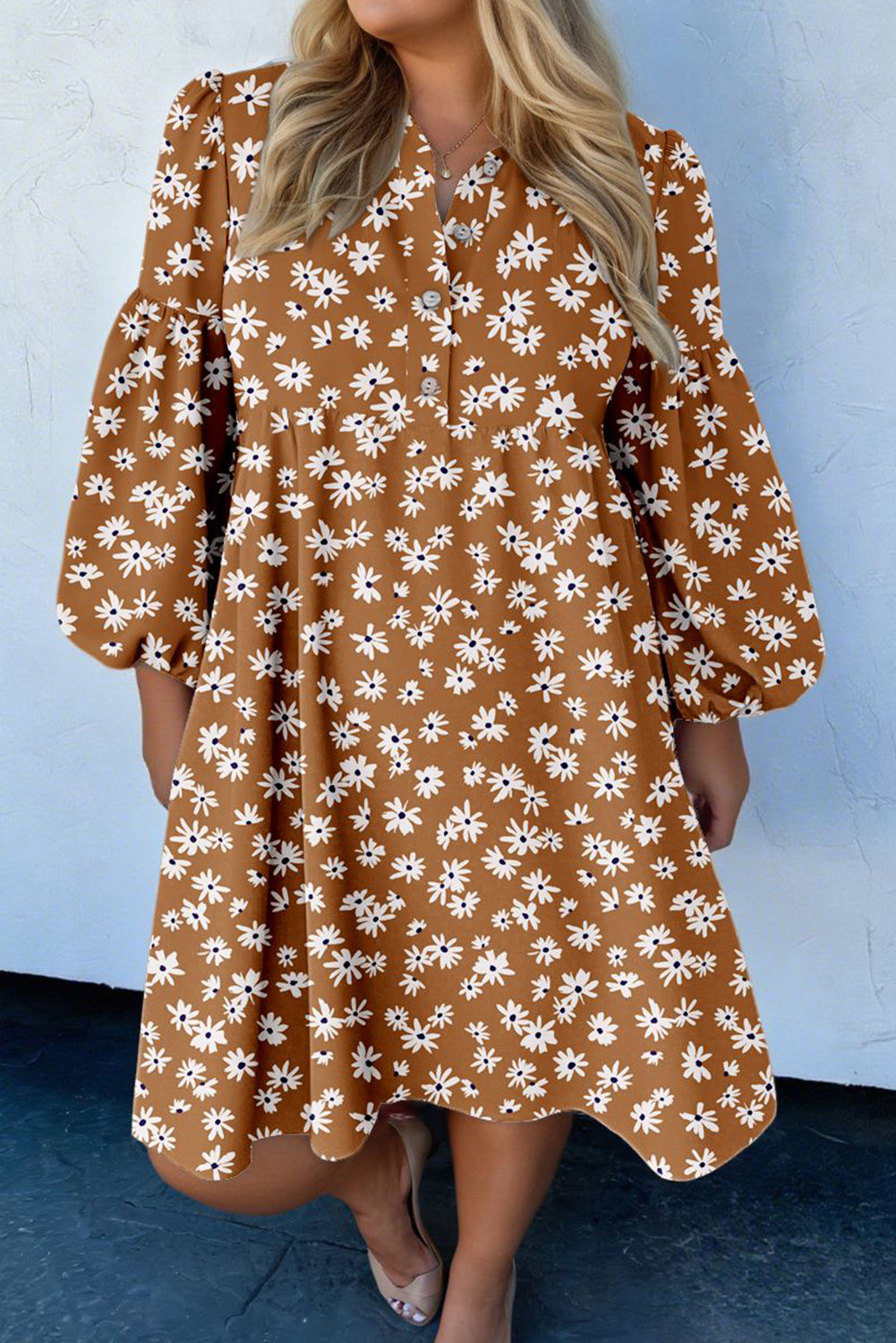 Khaki Plus Size Daisy Floral Print Button Split Neck Puff Sleeve Dress
