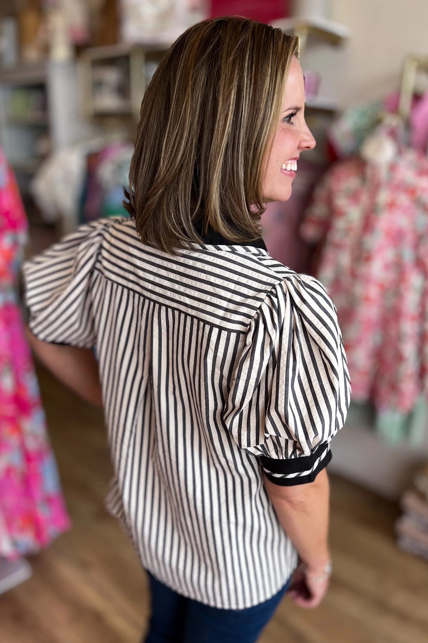 Black Stripe Collared Split Neck Short Bubble Sleeve Blouse