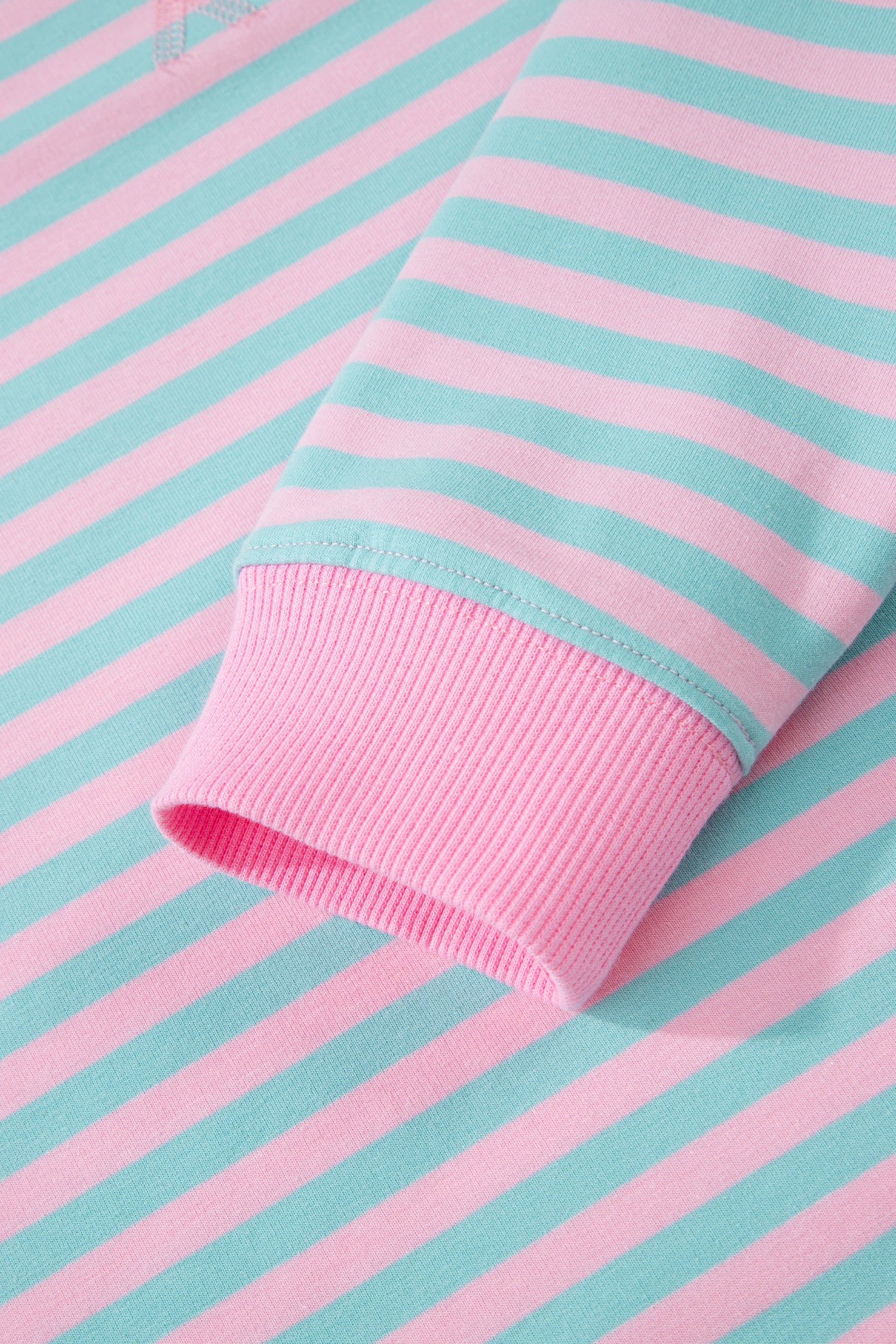 Green Stripe Color Block Detail Long Sleeve Pullover Elastic Waist Pull On Shorts 2pcs Set
