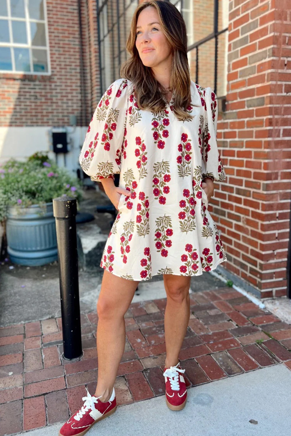 White Floral Print V Neck 3/4 Sleeve Loose Mini Dress