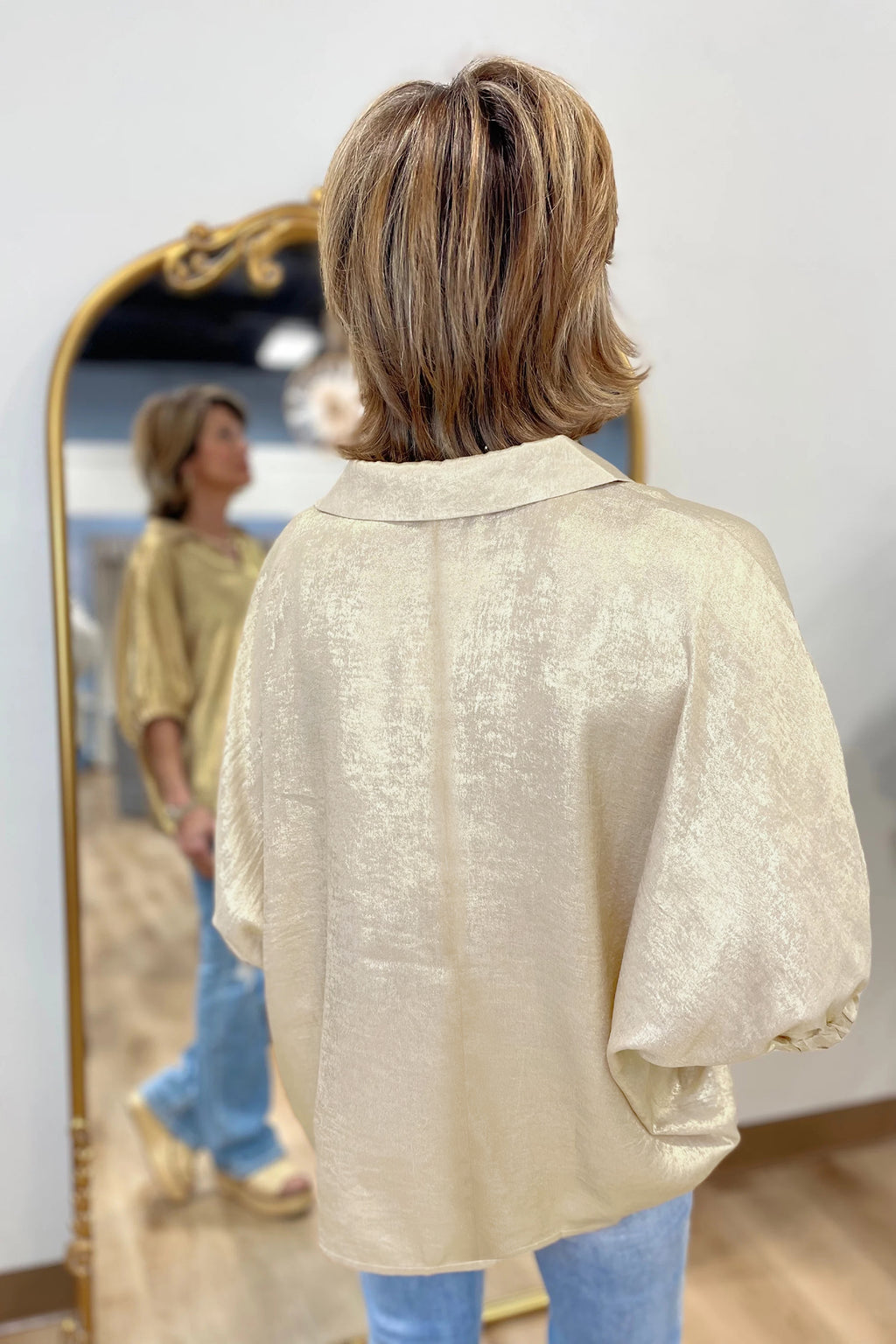 Myosotis Collared V Neck Half Sleeve Metallic Top