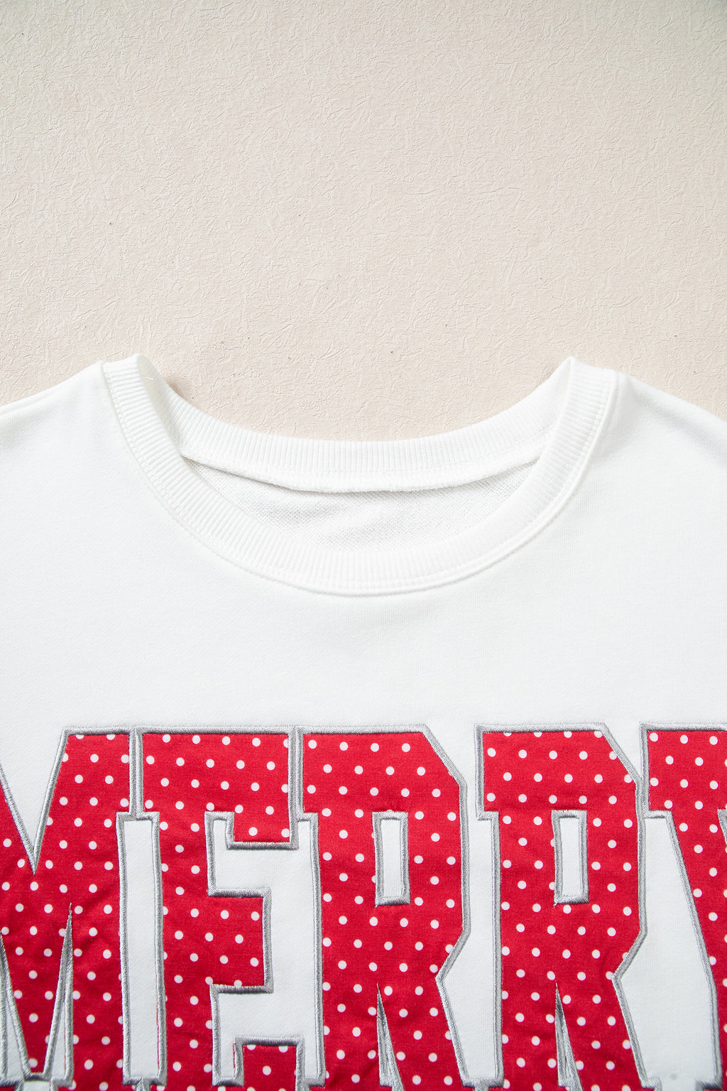 MERRY Graphic Sweatshirt and Plaid Shorts Set