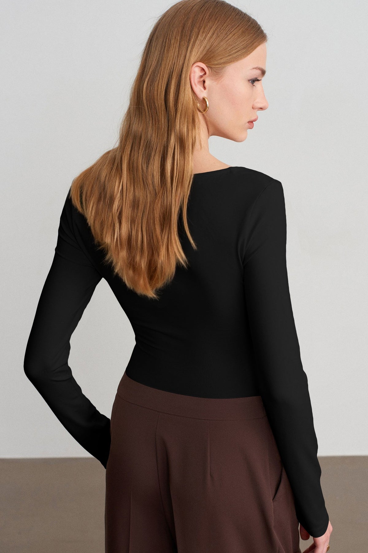 Slim-Fit V-Neck Long-Sleeve Top with Built-In Bra