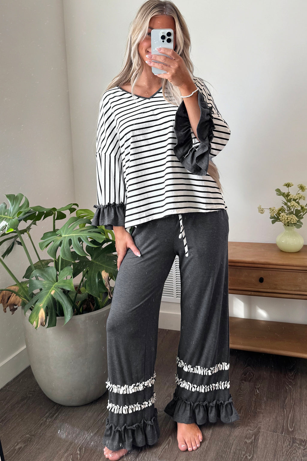 Blue Stripe V Neck Ruffle Contrast Sleeve Top Drawstring Pants 2pcs Set