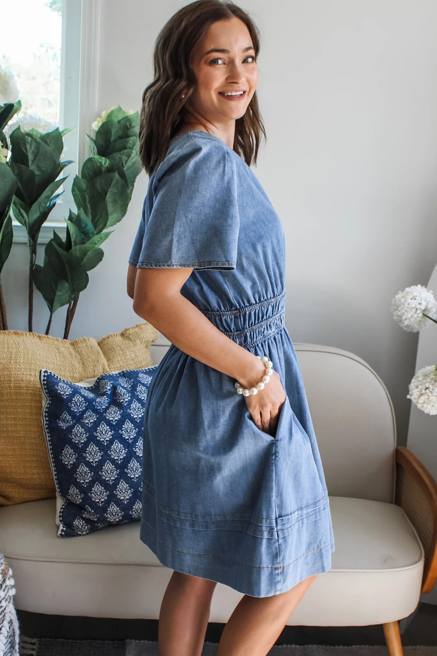 Myosotis Elastic Waist Short Sleeve Denim Mini Dress