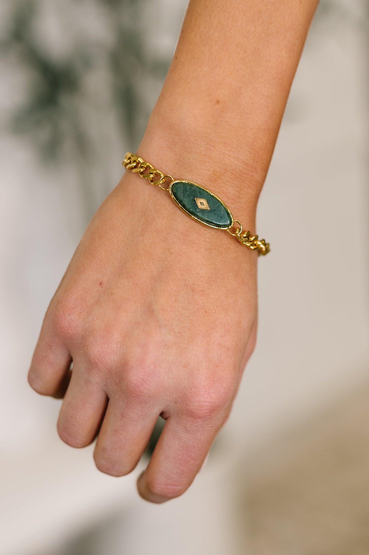 Bangle in Jade Bracelet