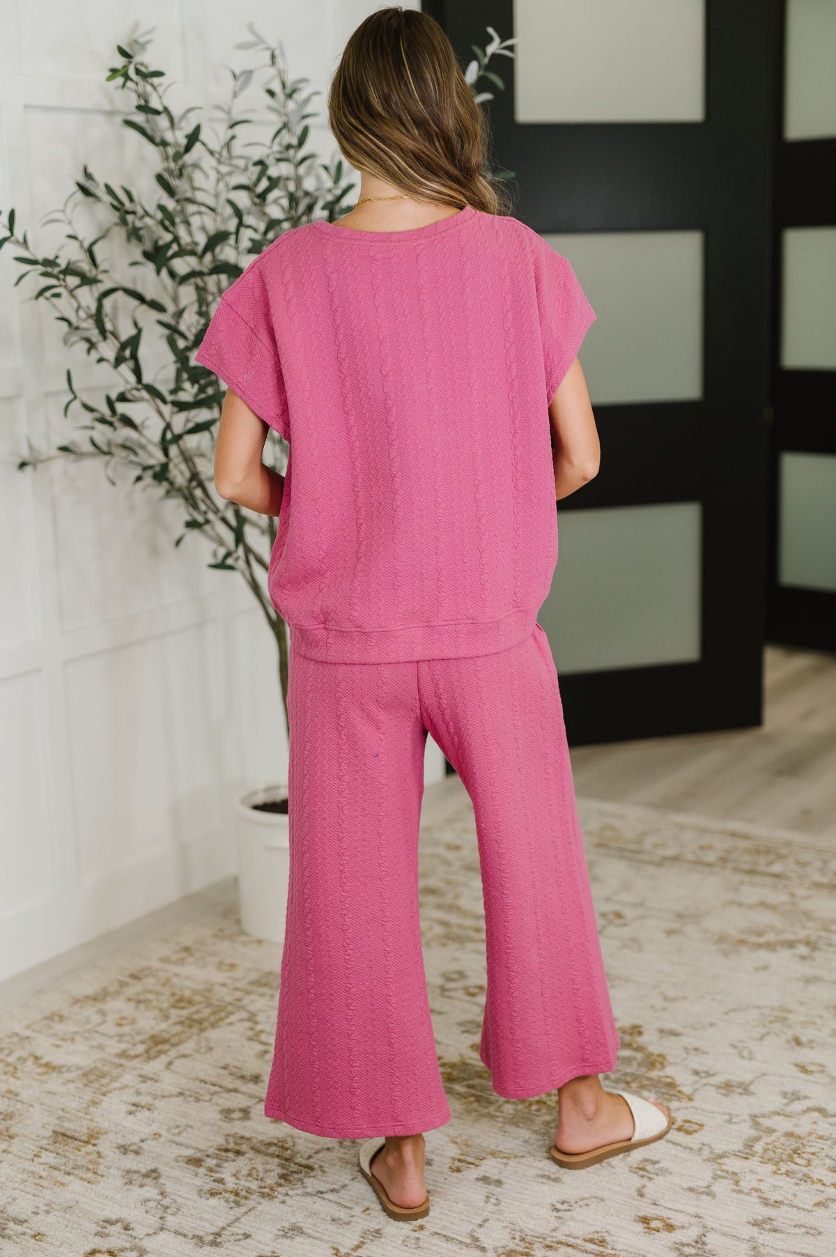 Can't Quit You Cropped Flair Bottoms in Magenta