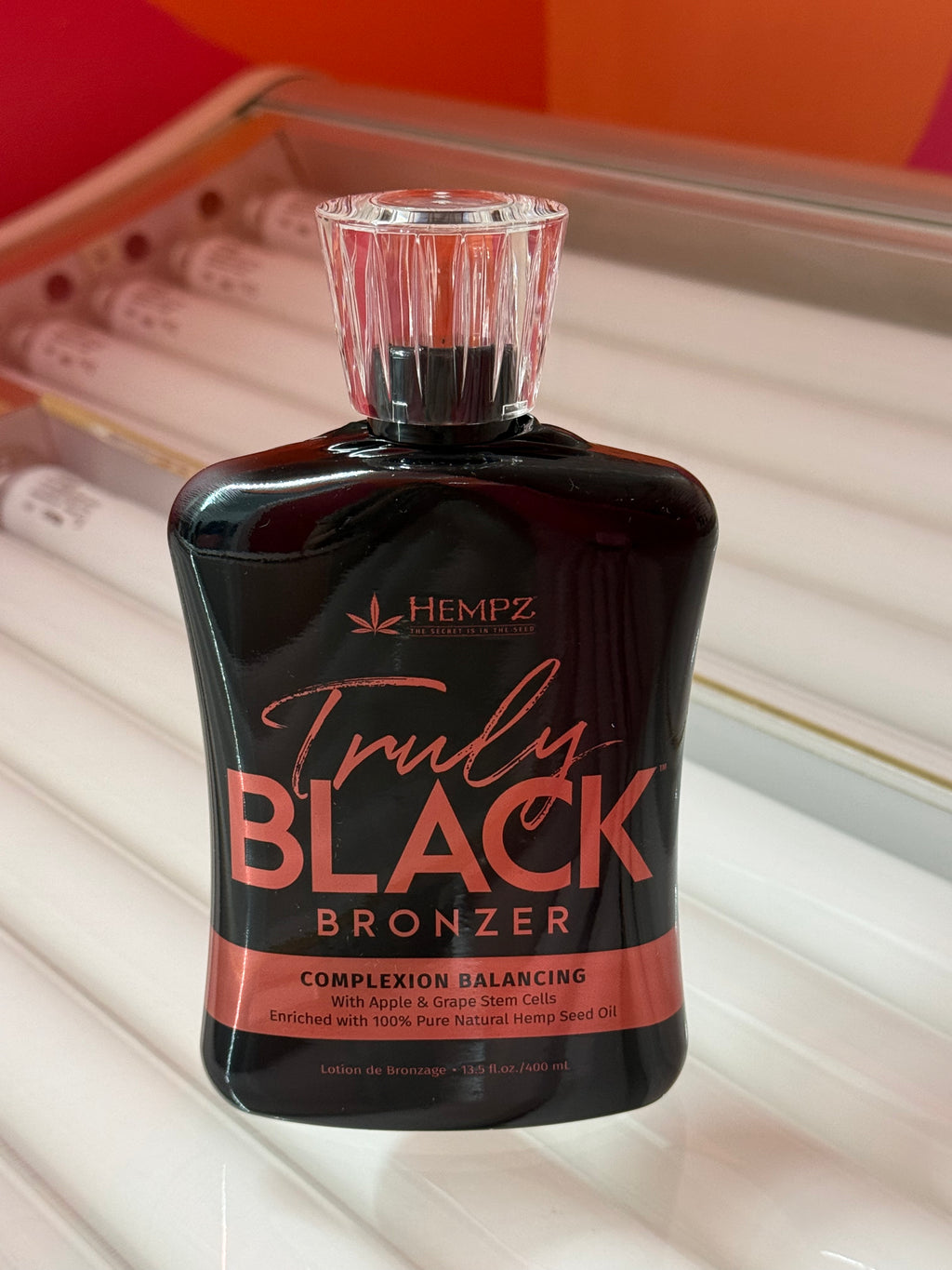 Hempz Truly Black Bronzer 13.5 FL OZ