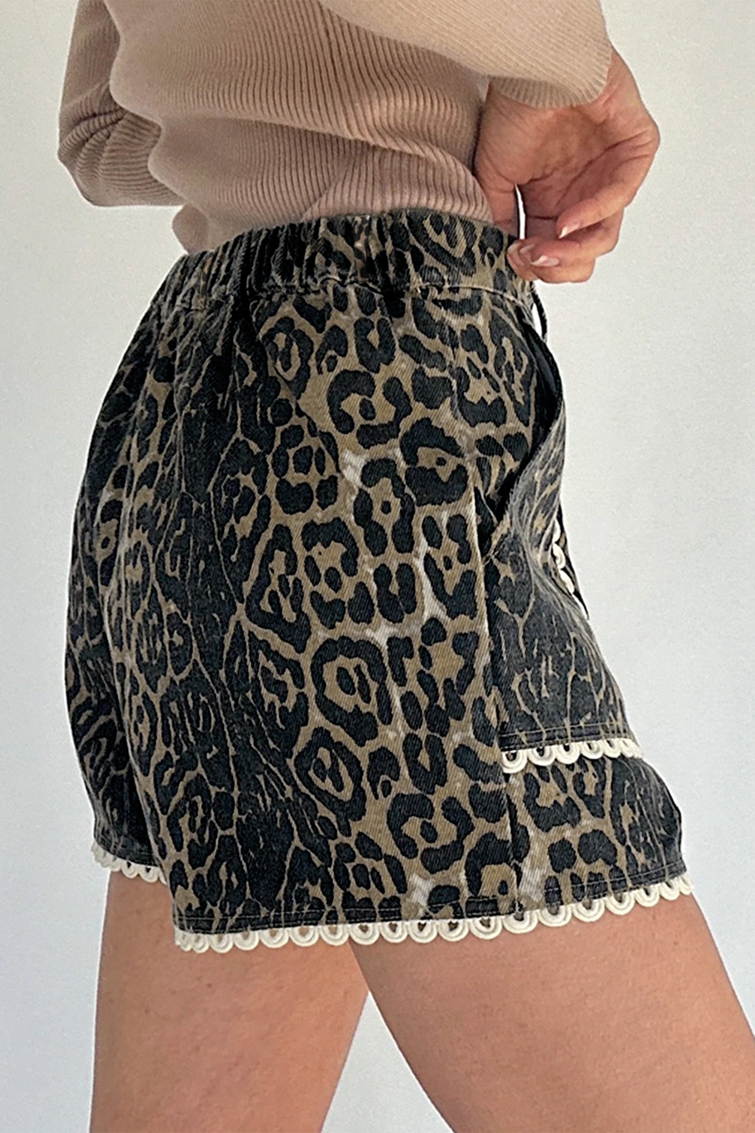 Khaki Contrast Scalloped Lace Trim Leopard Denim Shorts