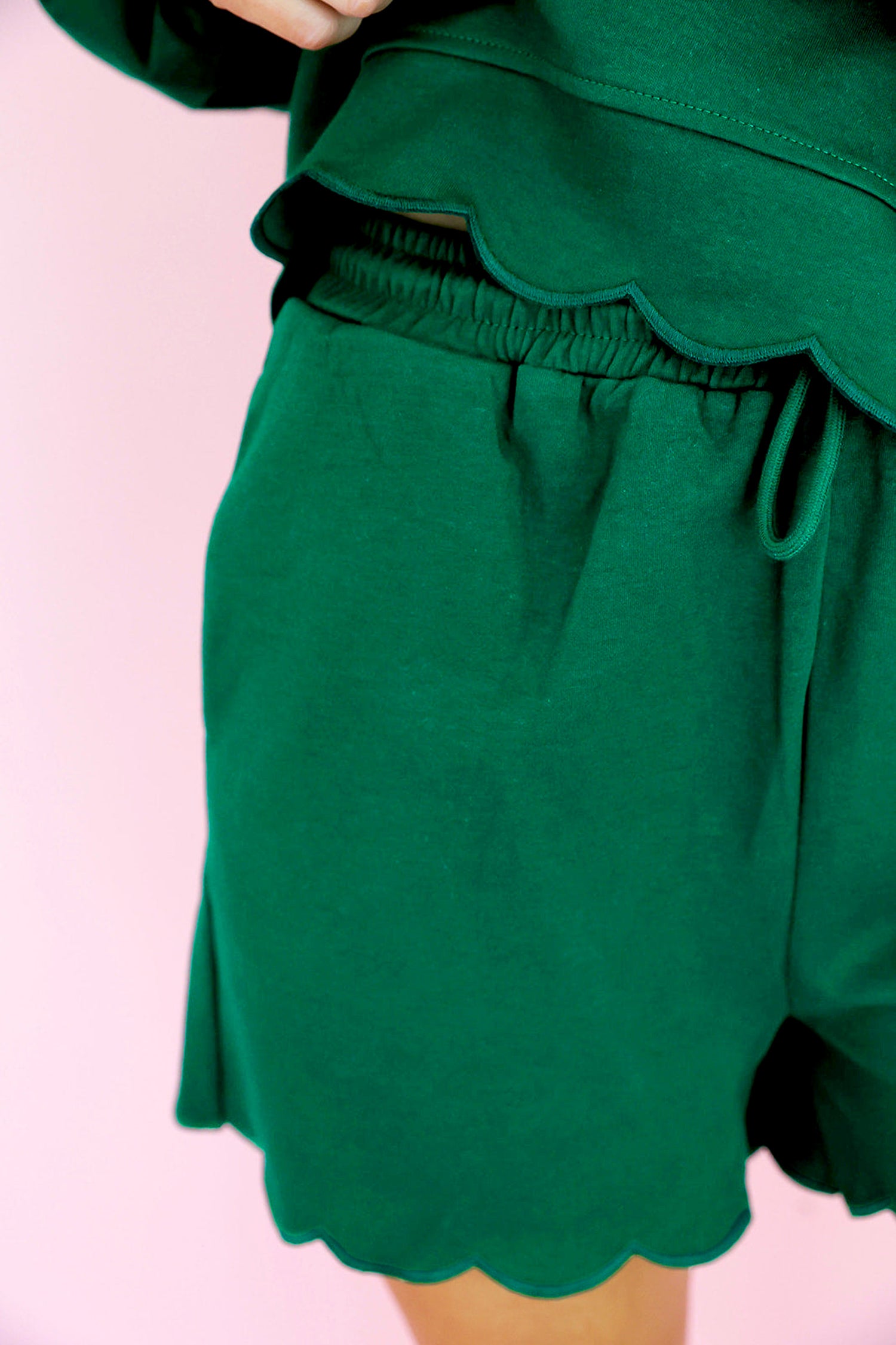 Blackish Green Embroidered Scallop Trim Half Button Pullover Casual Shorts Set