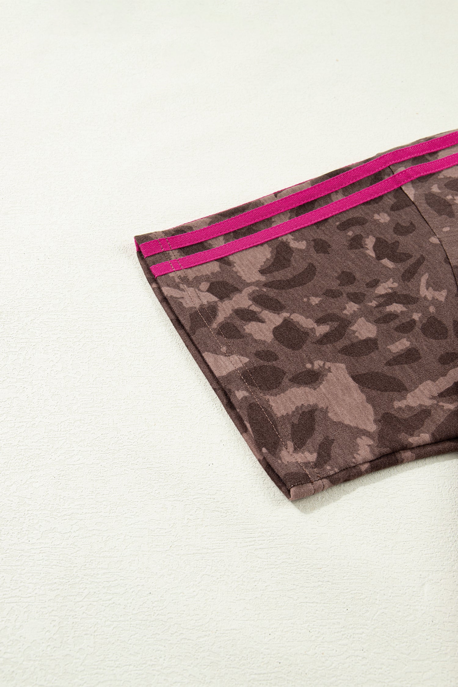 Brown Retro Leopard Print Contrast Varsity Stripe Trim Plus Size 2pcs Short Set