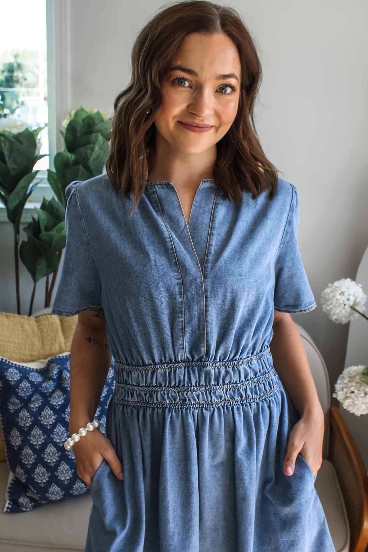 Myosotis Elastic Waist Short Sleeve Denim Mini Dress